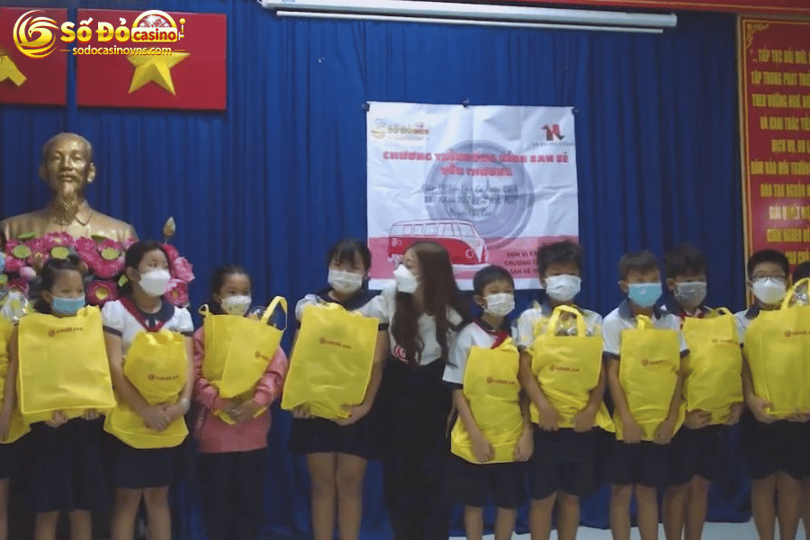 SODO Caisno giúp đỡ Gia đình khó khăn ở huyện Cần Giờ 1